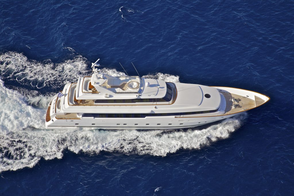 Yacht exterior image
