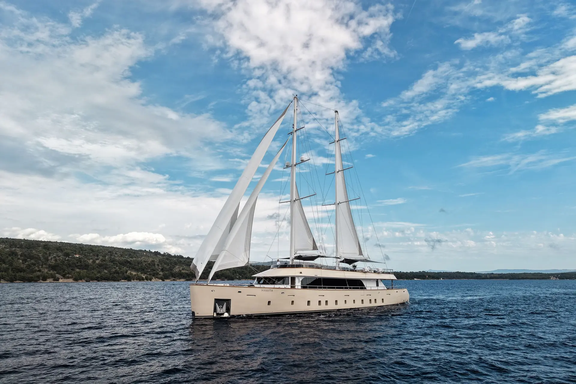 1. MAXITA Cruising