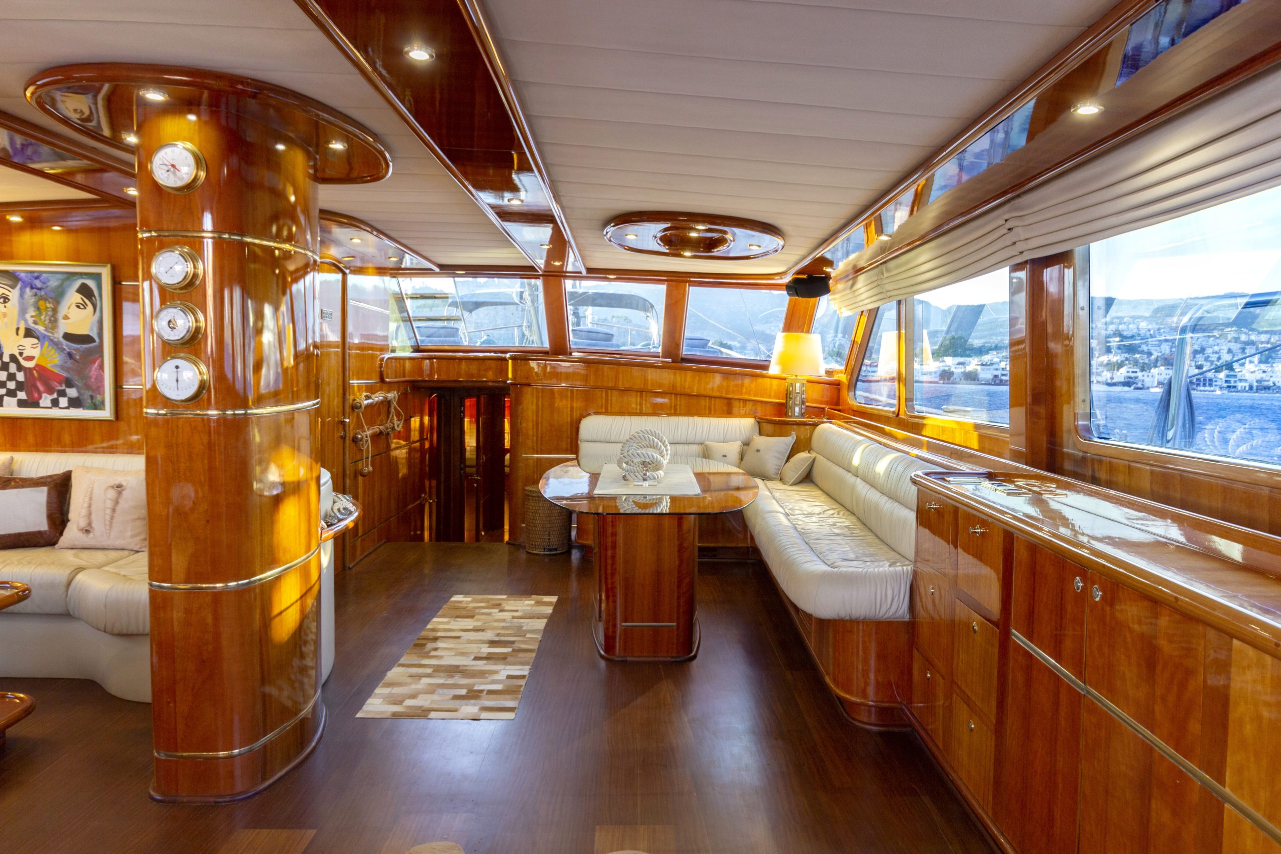 Yacht interior image
