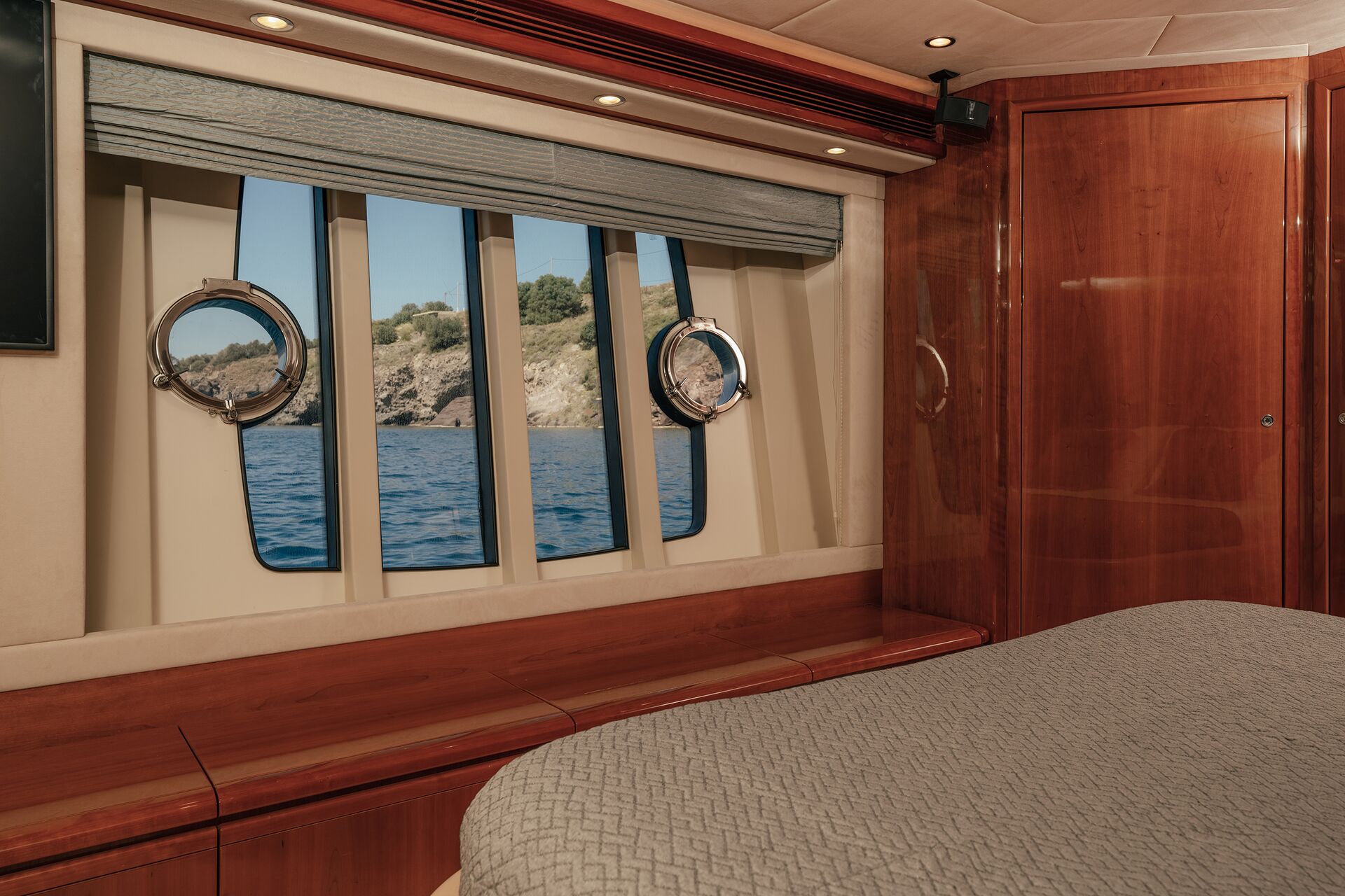 Yacht interior image