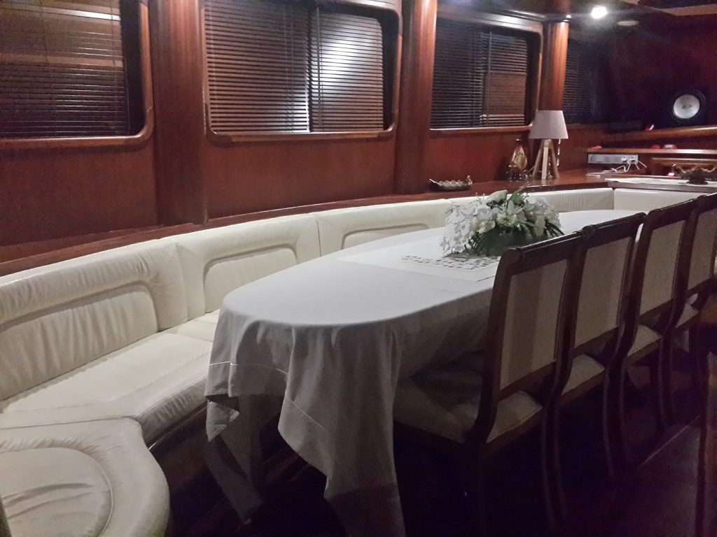 Yacht interior image