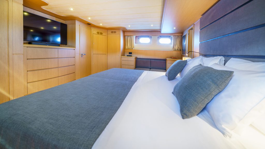 Yacht interior image