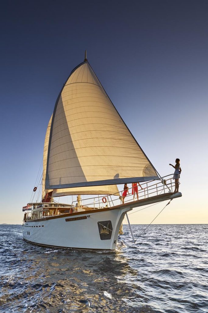 Yacht exterior image