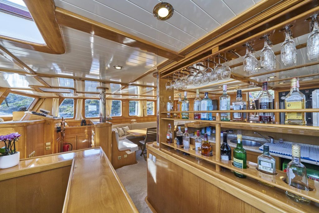 Yacht interior image