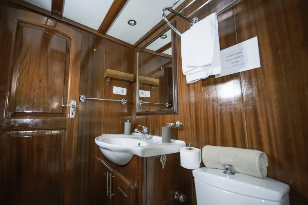 Yacht interior image