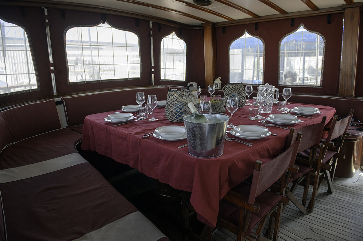 Yacht interior image