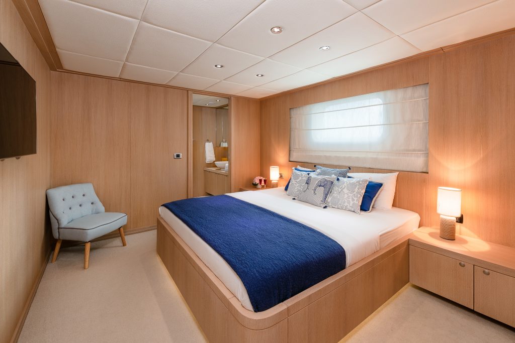 Yacht interior image