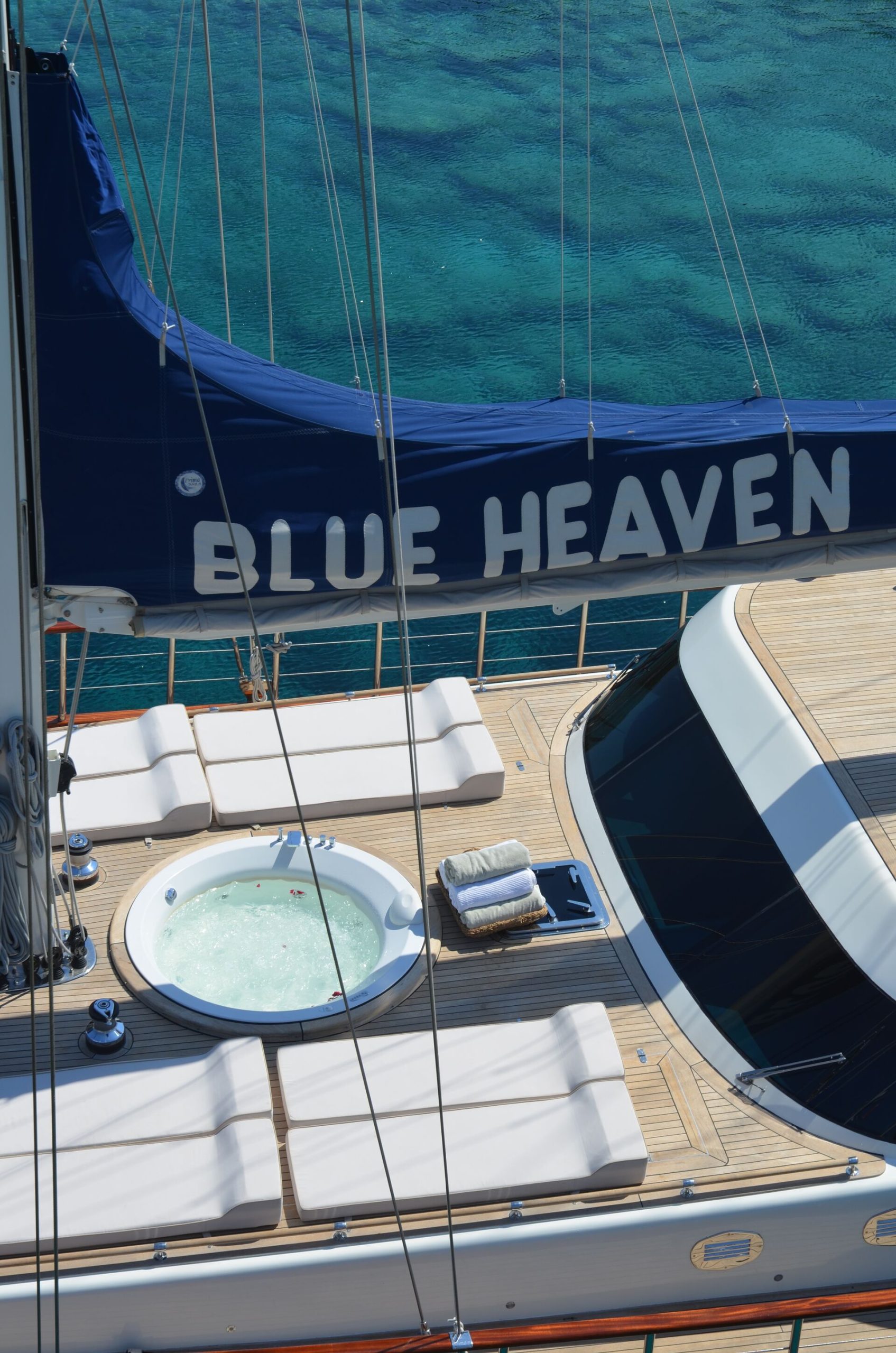 Yacht exterior image