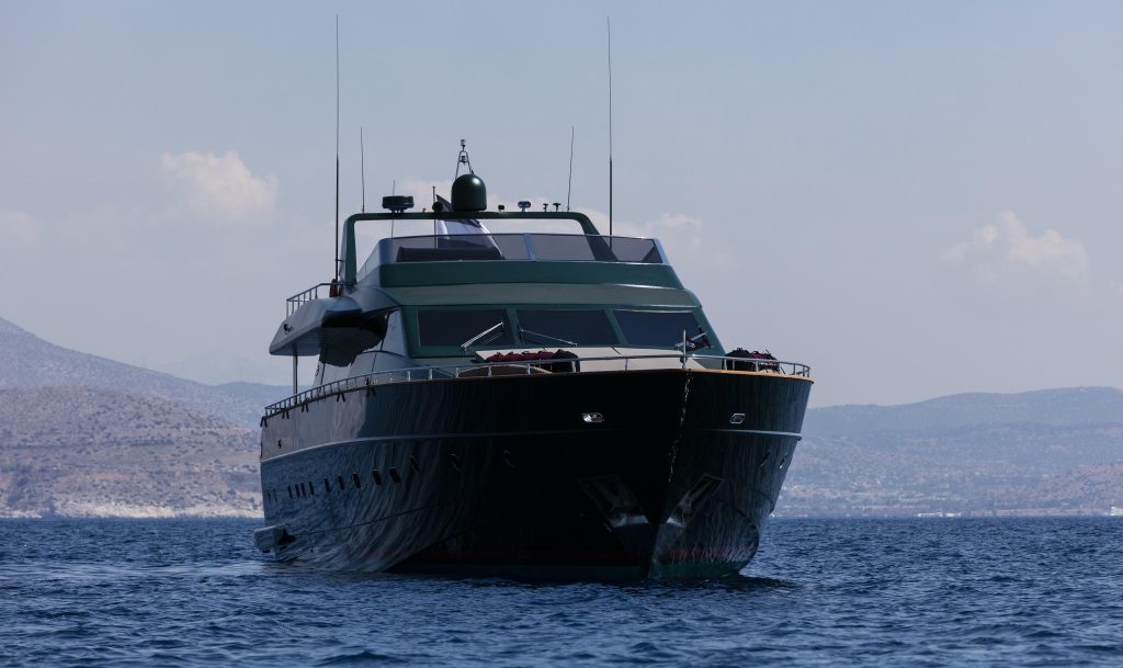 Yacht exterior image