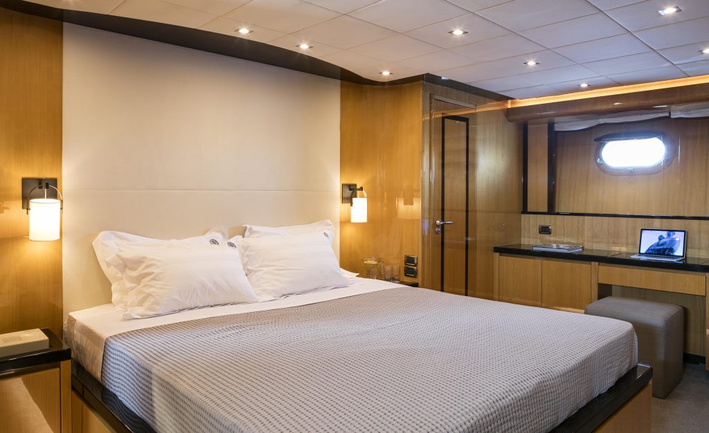 Yacht interior image