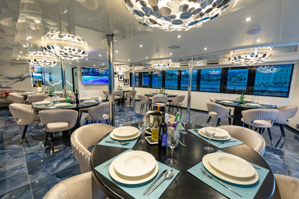 Yacht interior image