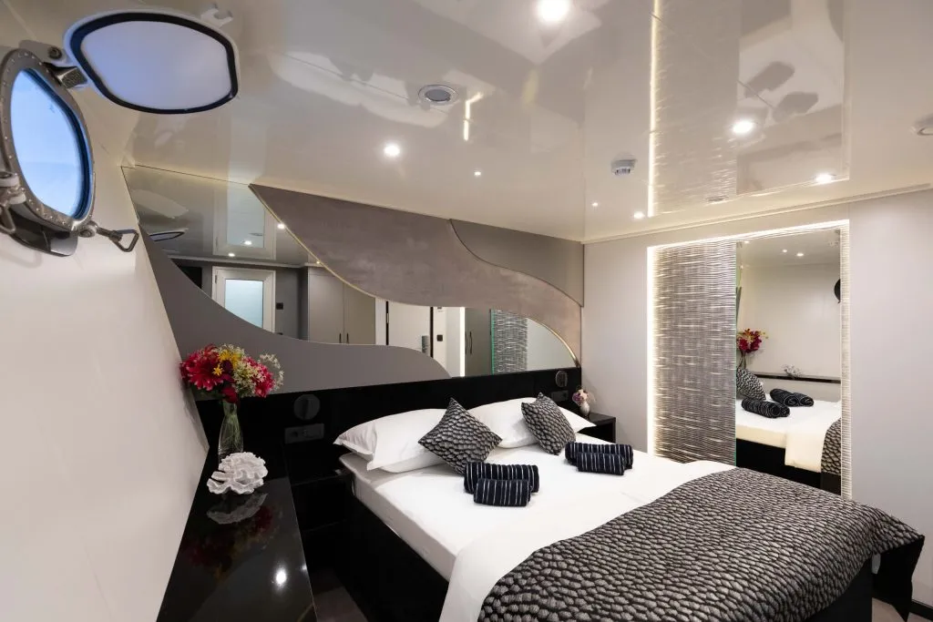 Yacht interior image