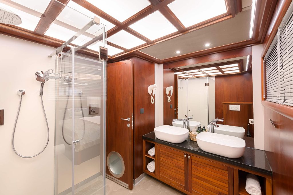 Yacht interior image
