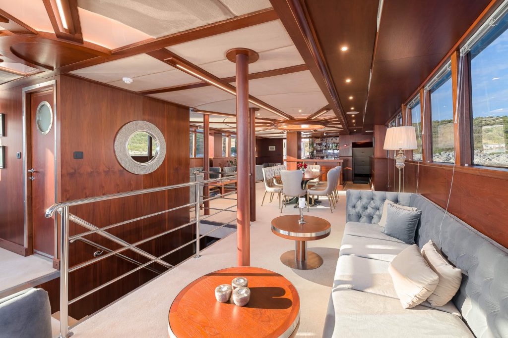 Yacht interior image