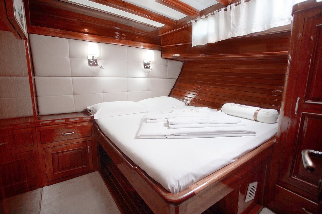 Yacht interior image