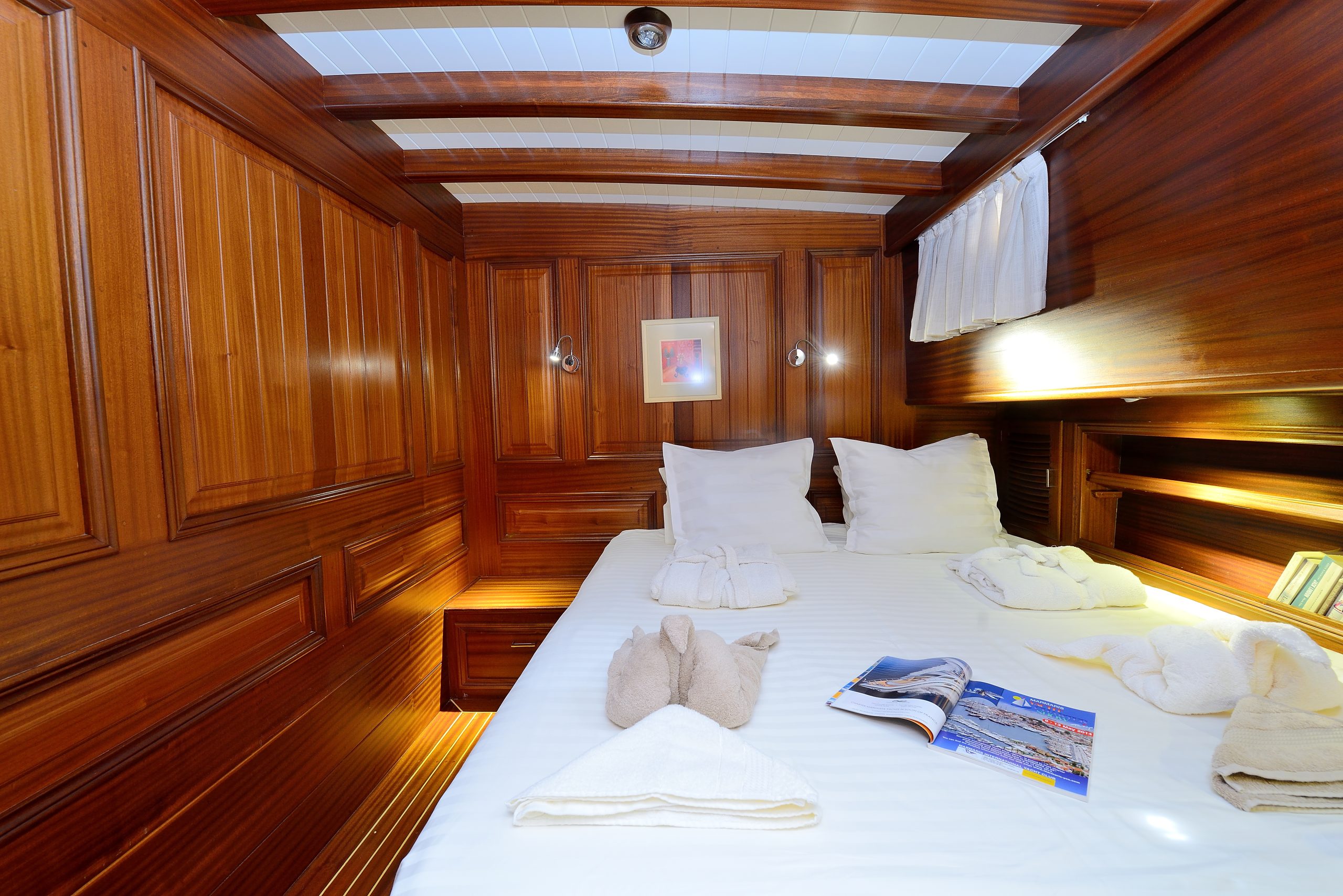Yacht interior image