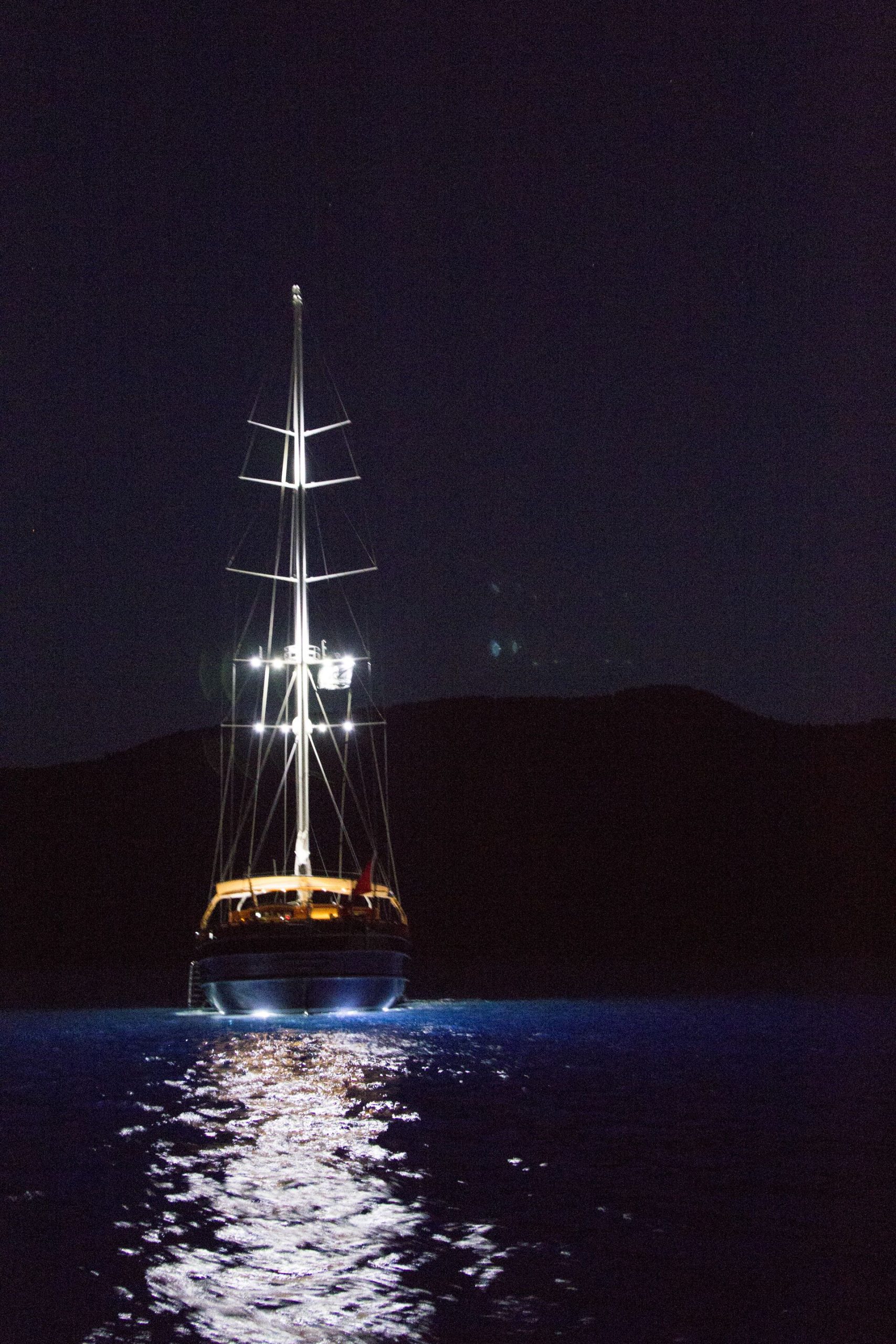 Yacht exterior image