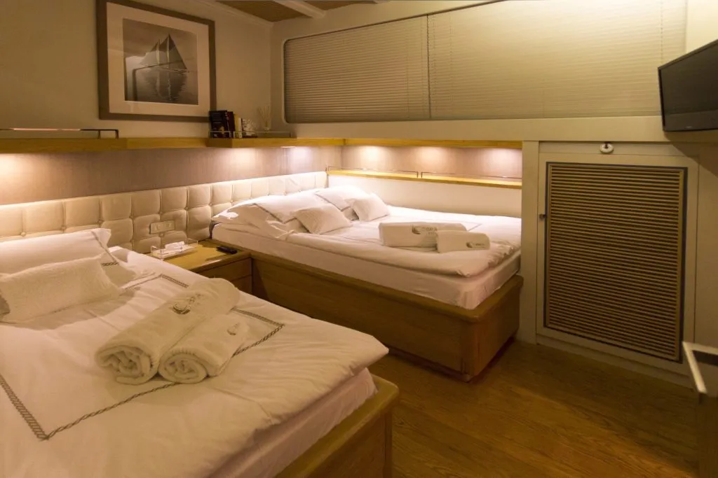 Yacht interior image