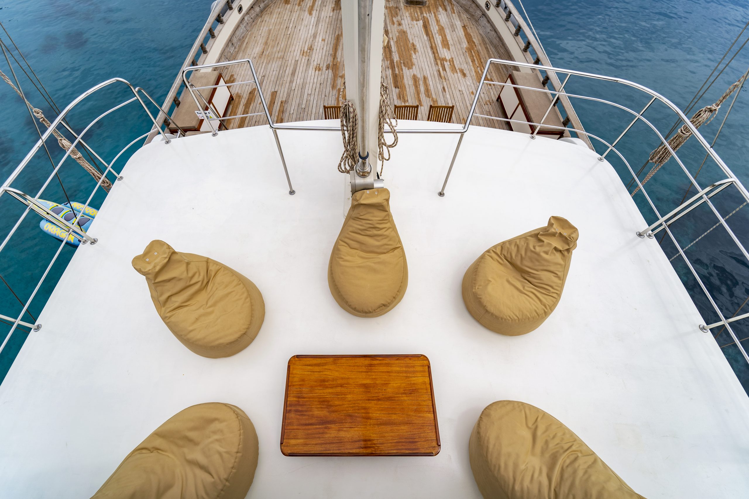 Yacht exterior image