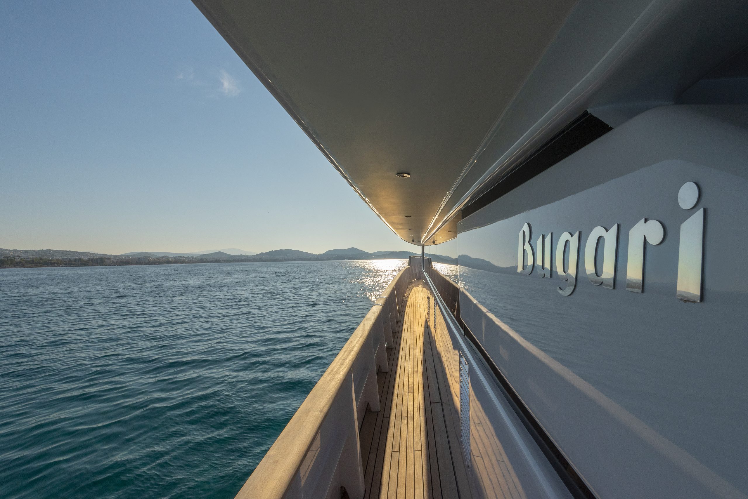 Yacht exterior image