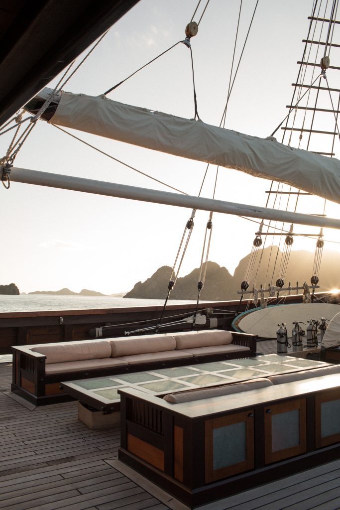 Yacht exterior image