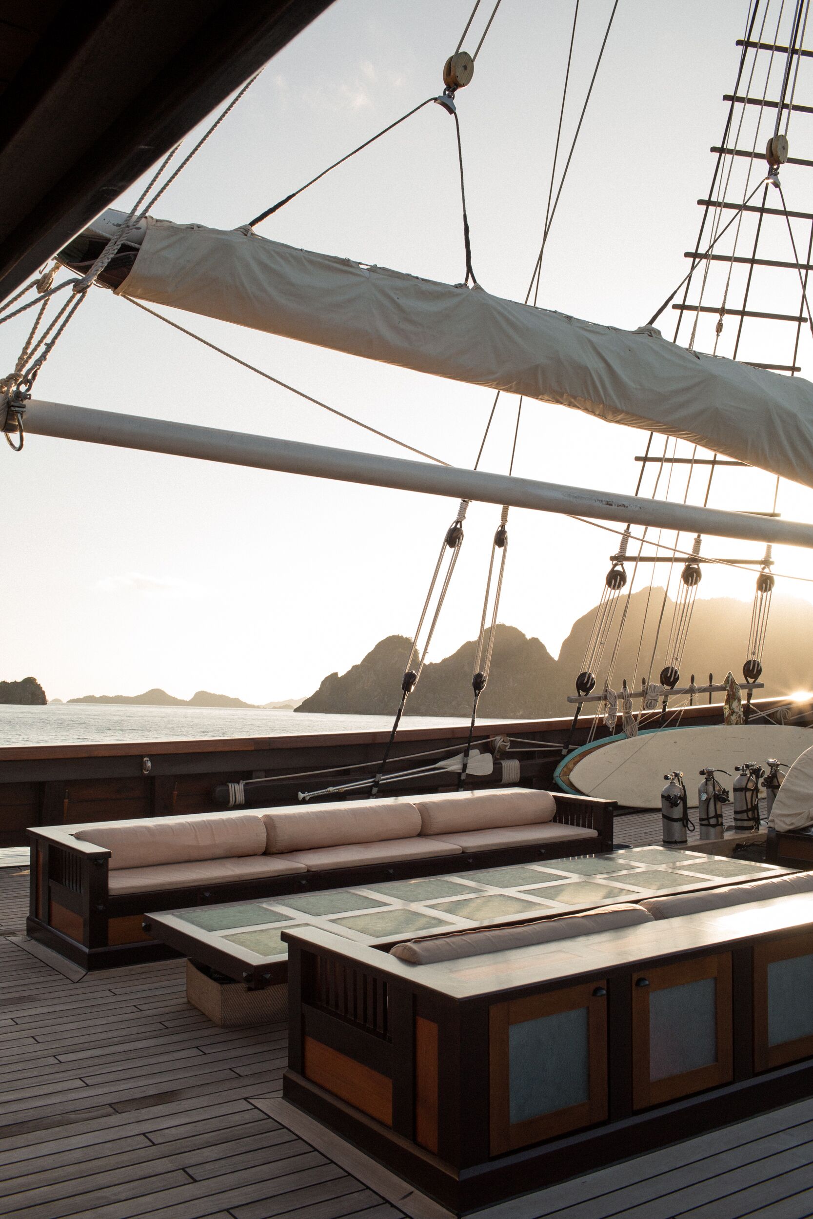 Yacht exterior image