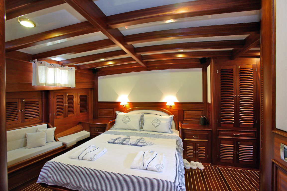 Yacht interior image