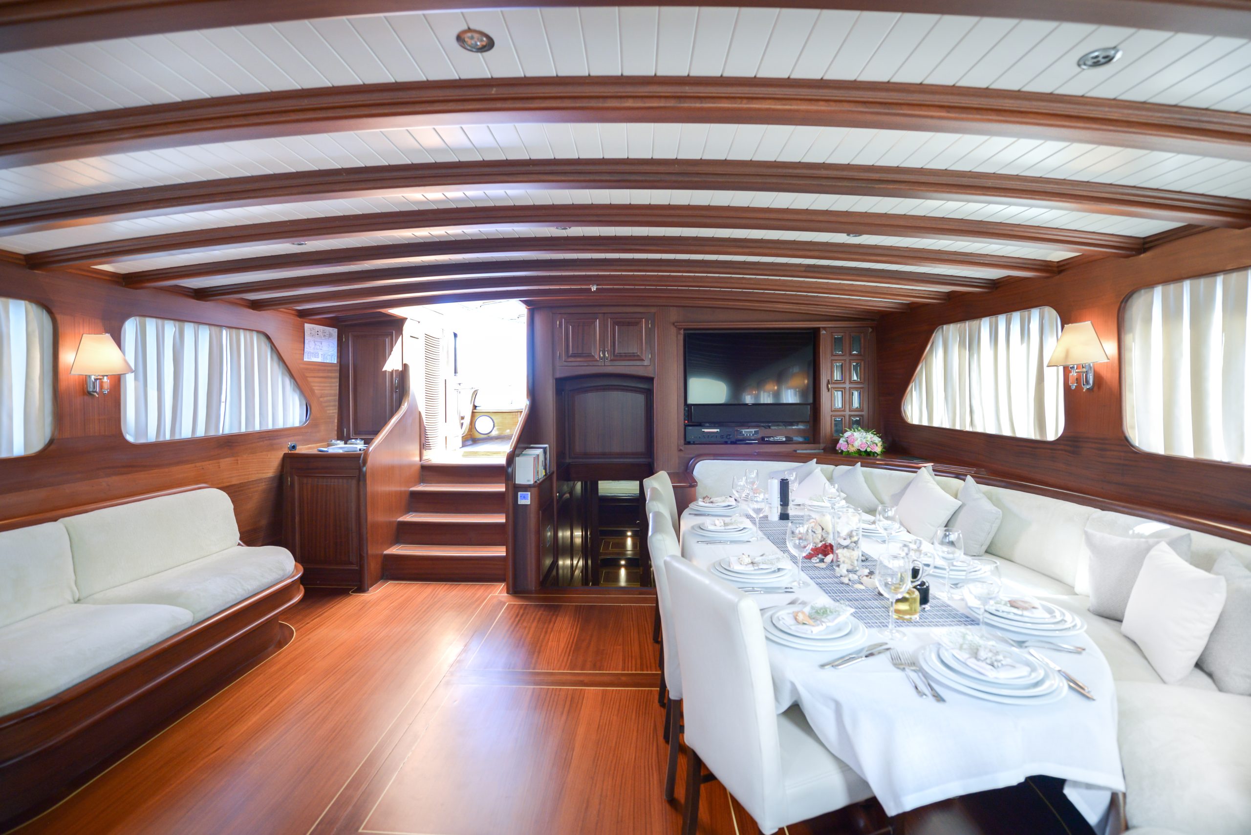 Yacht interior image