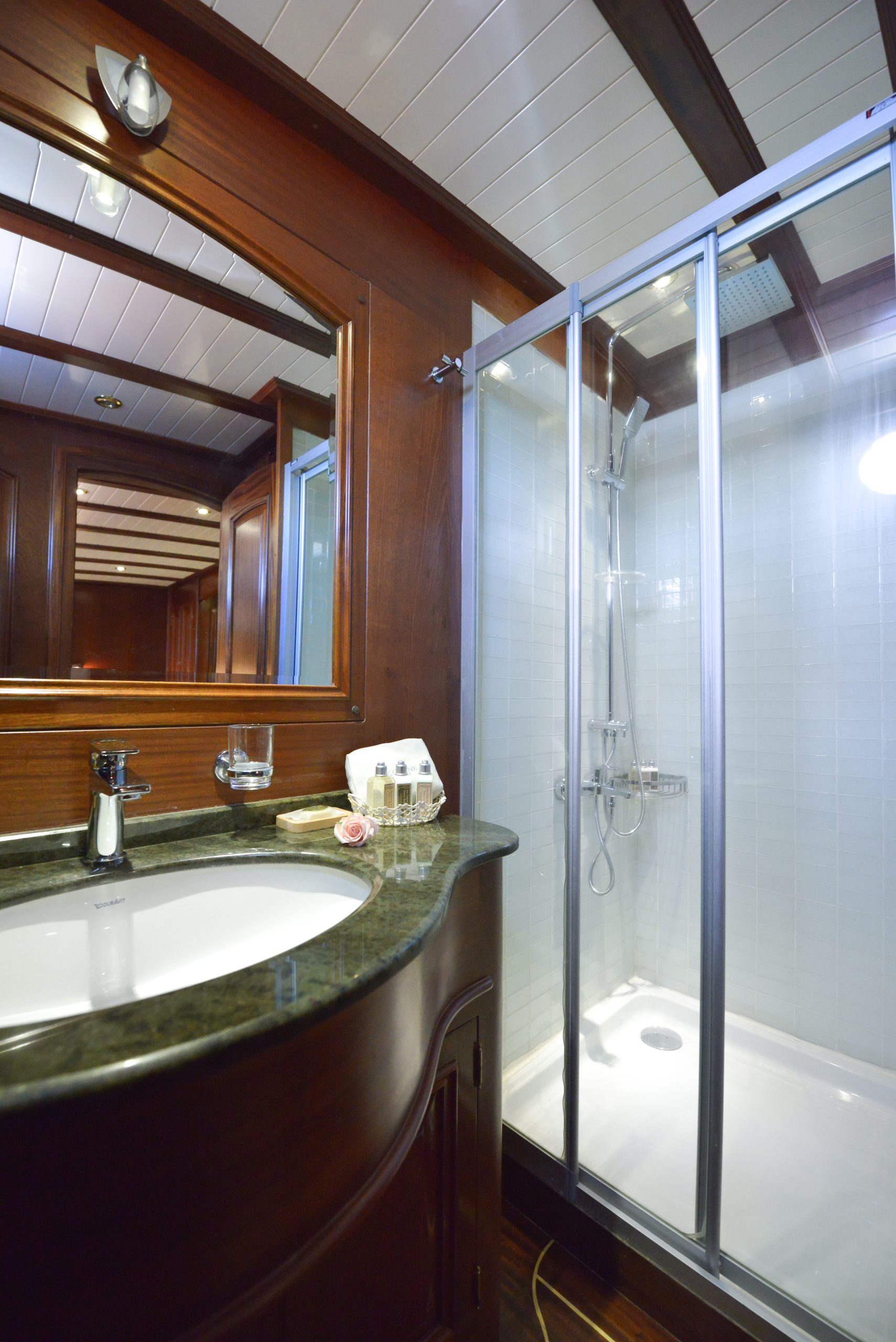 Yacht interior image