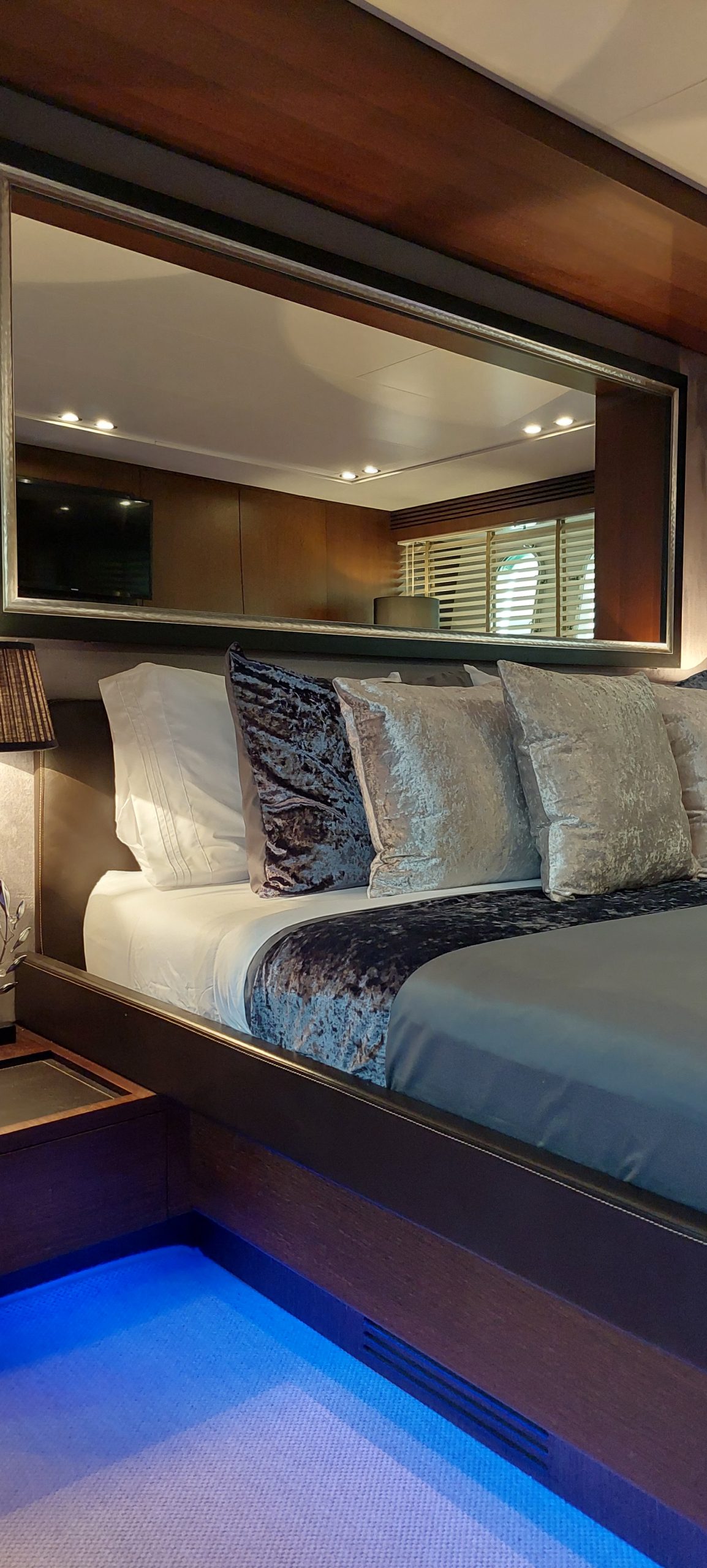 Yacht interior image