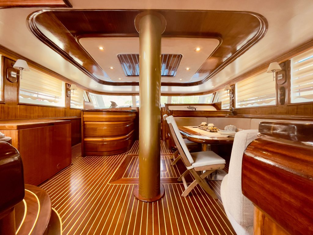 Yacht interior image