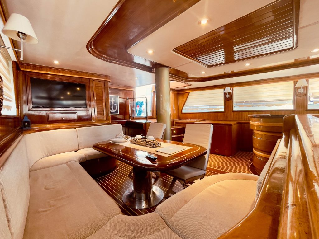 Yacht interior image