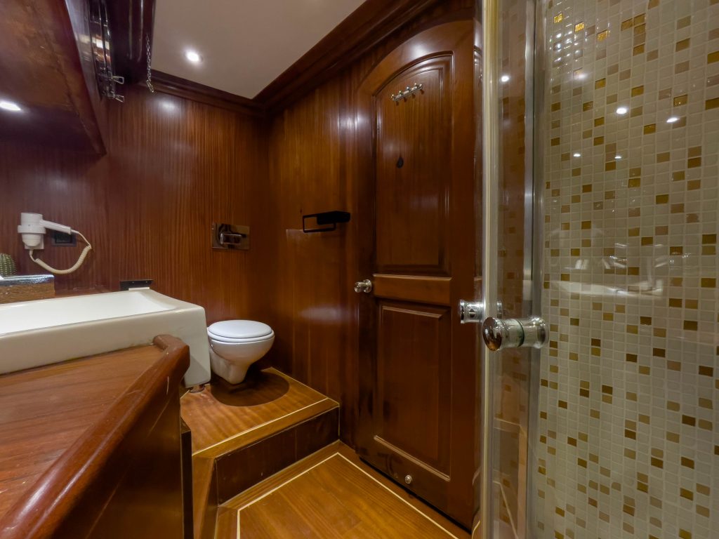 Yacht interior image