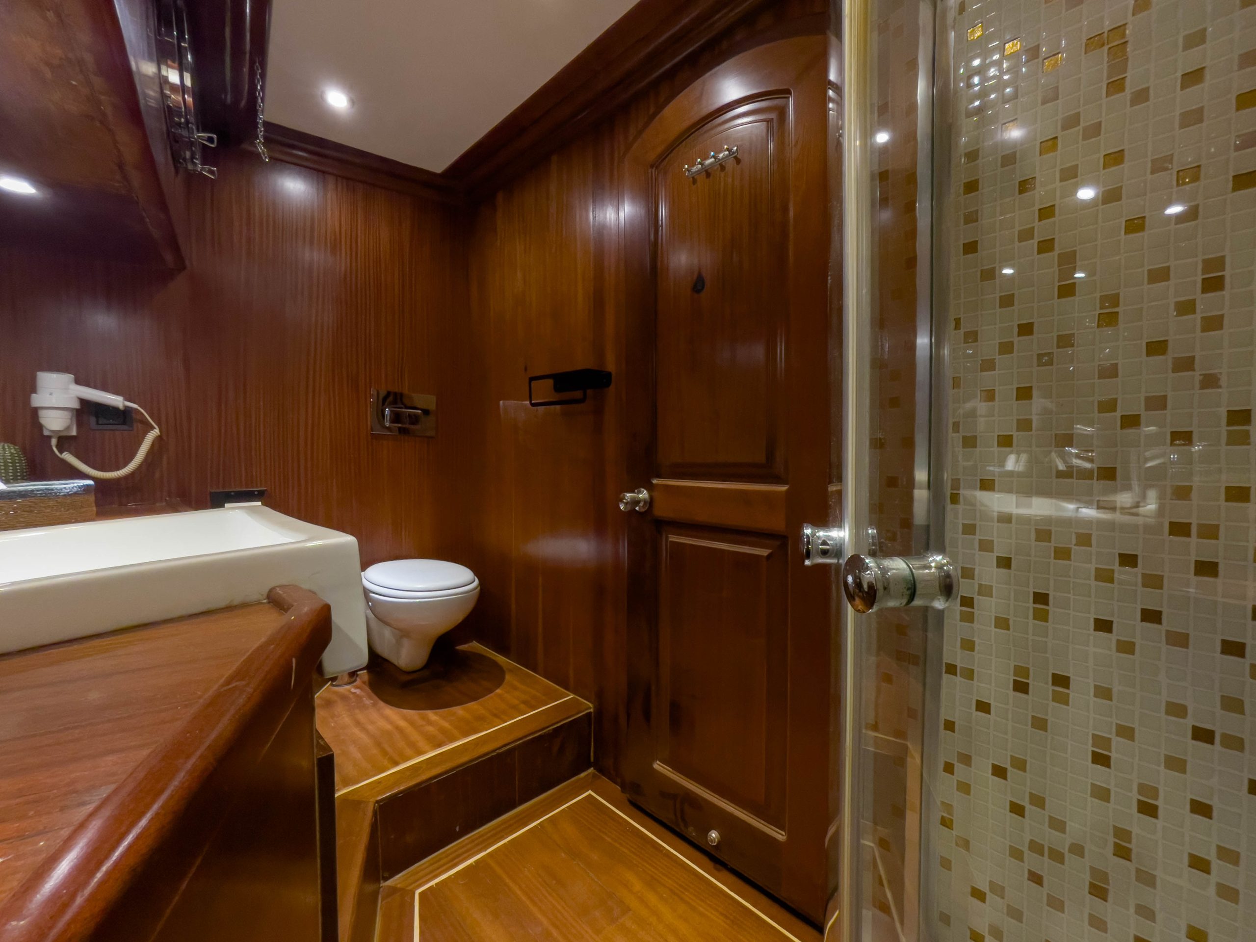 Yacht interior image