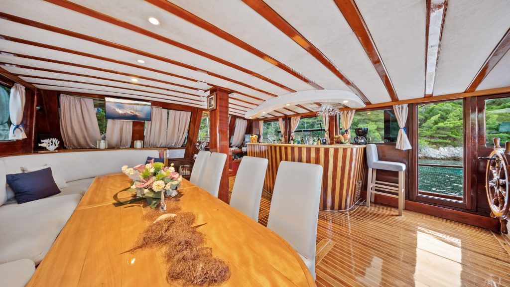 Yacht interior image