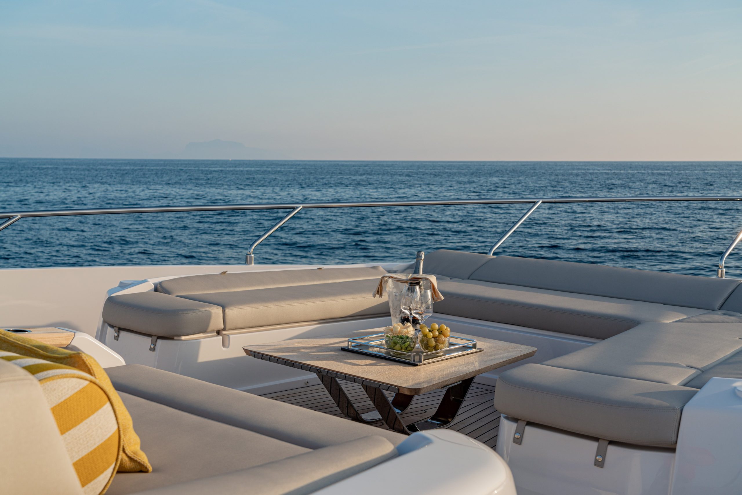 Yacht exterior image