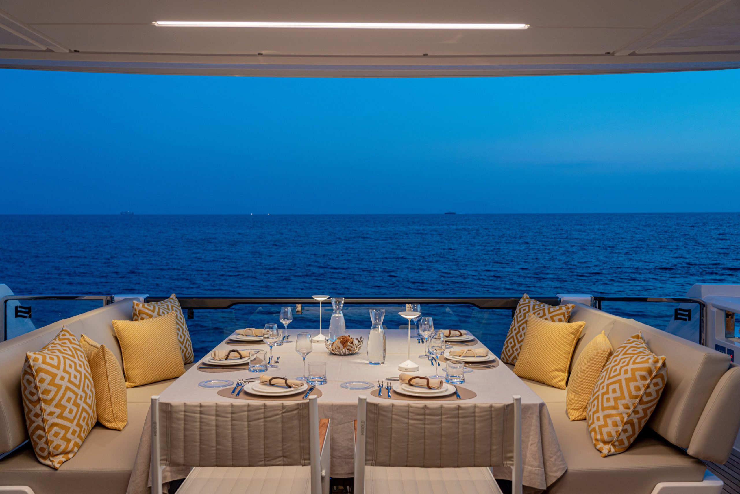 Yacht exterior image