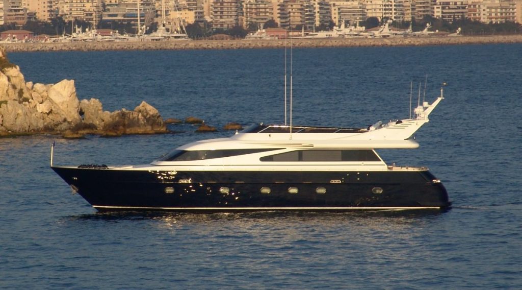 Yacht exterior image