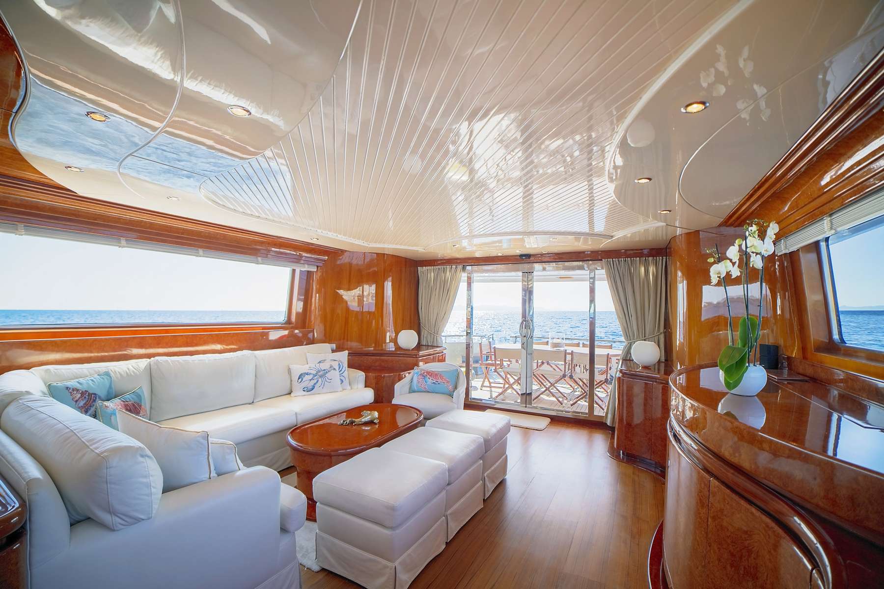 Yacht interior image