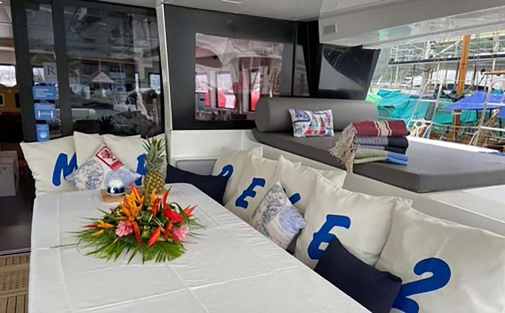 Yacht exterior image