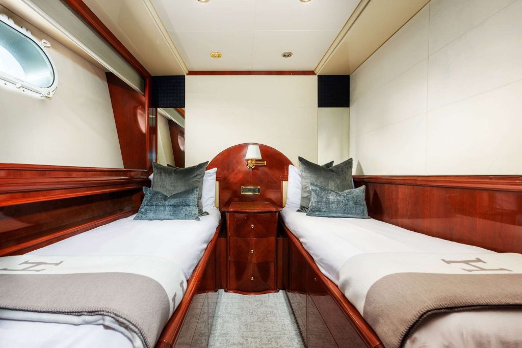 Yacht interior image