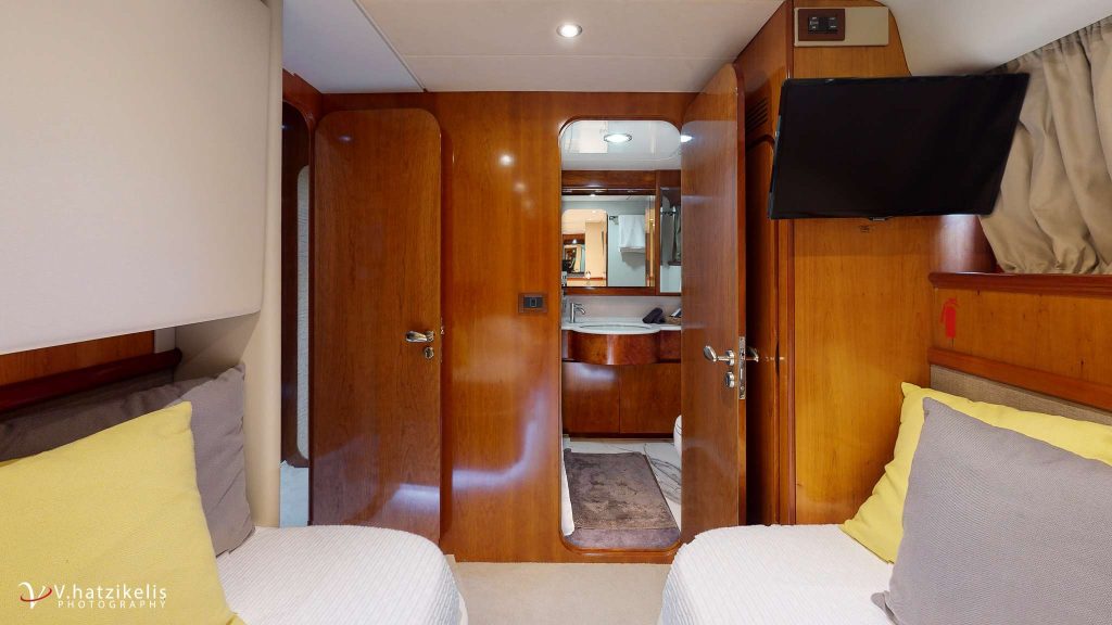 Yacht interior image