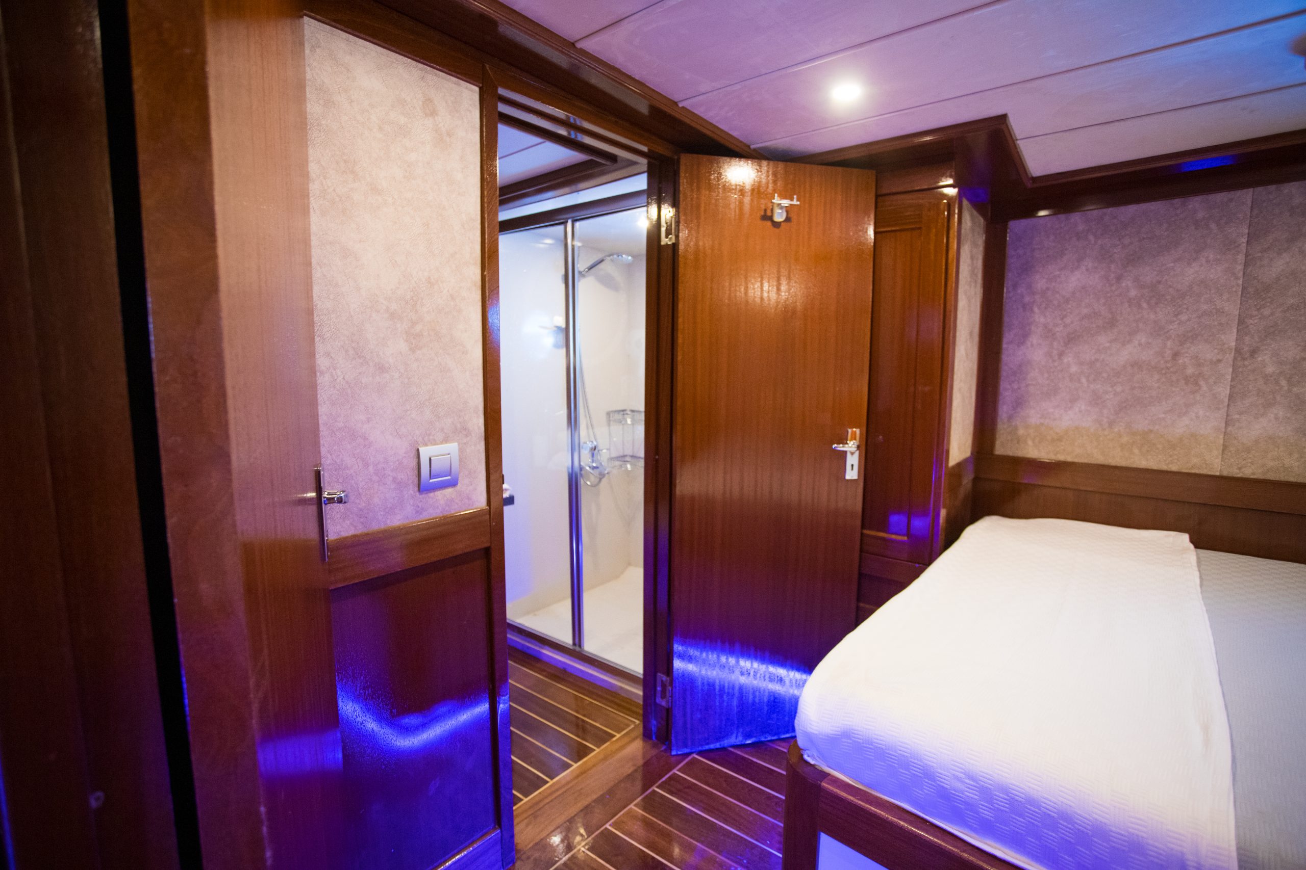 Yacht interior image