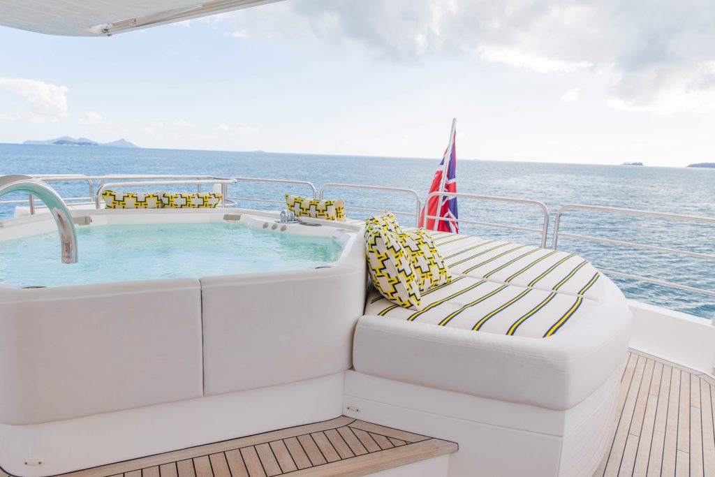 Yacht exterior image