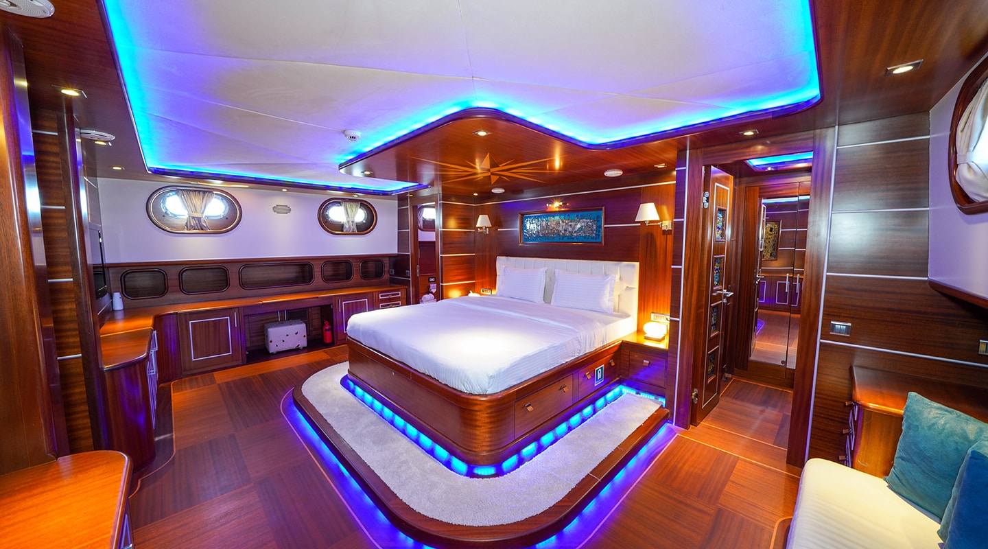 Yacht interior image