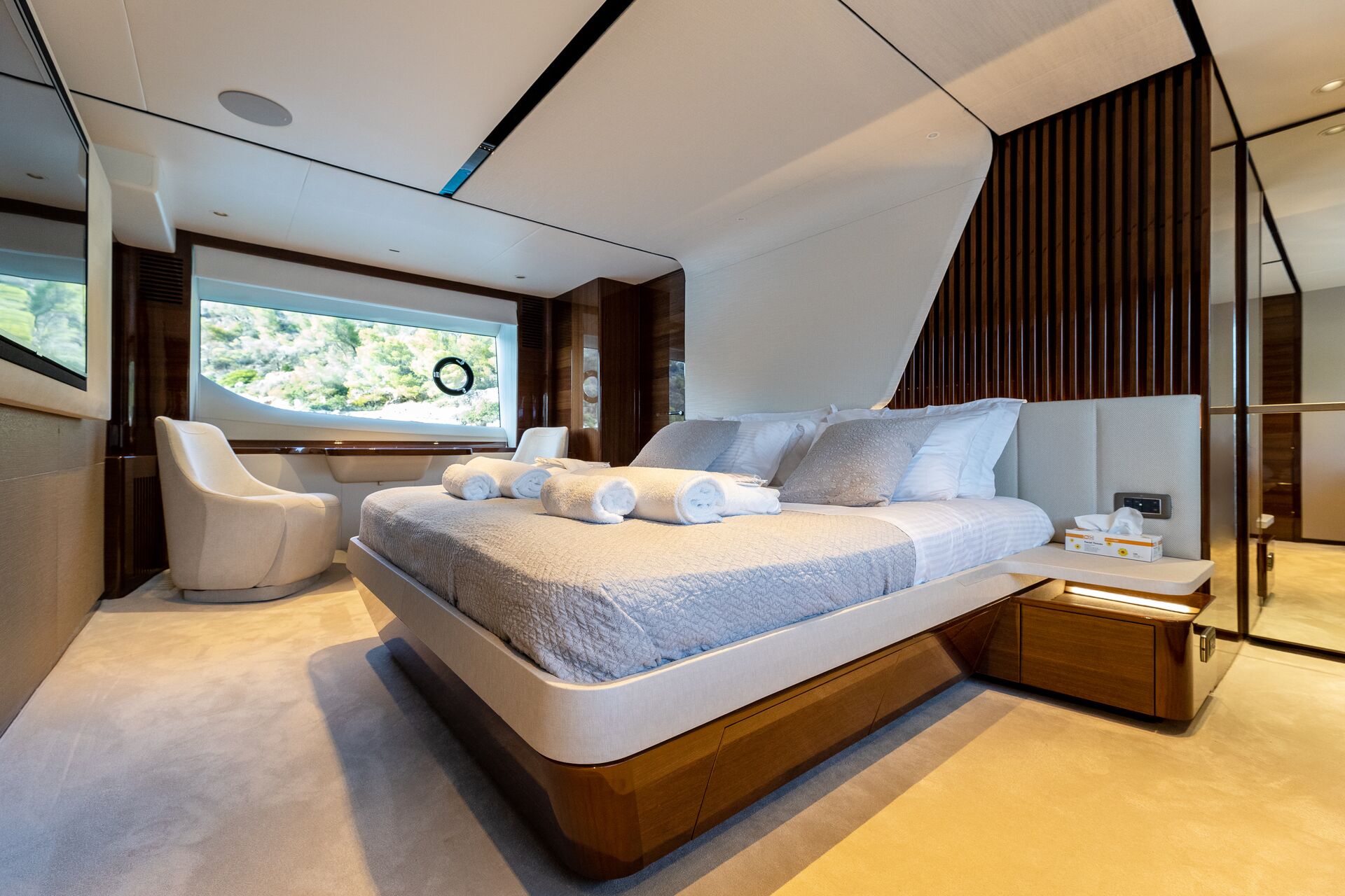 Yacht interior image