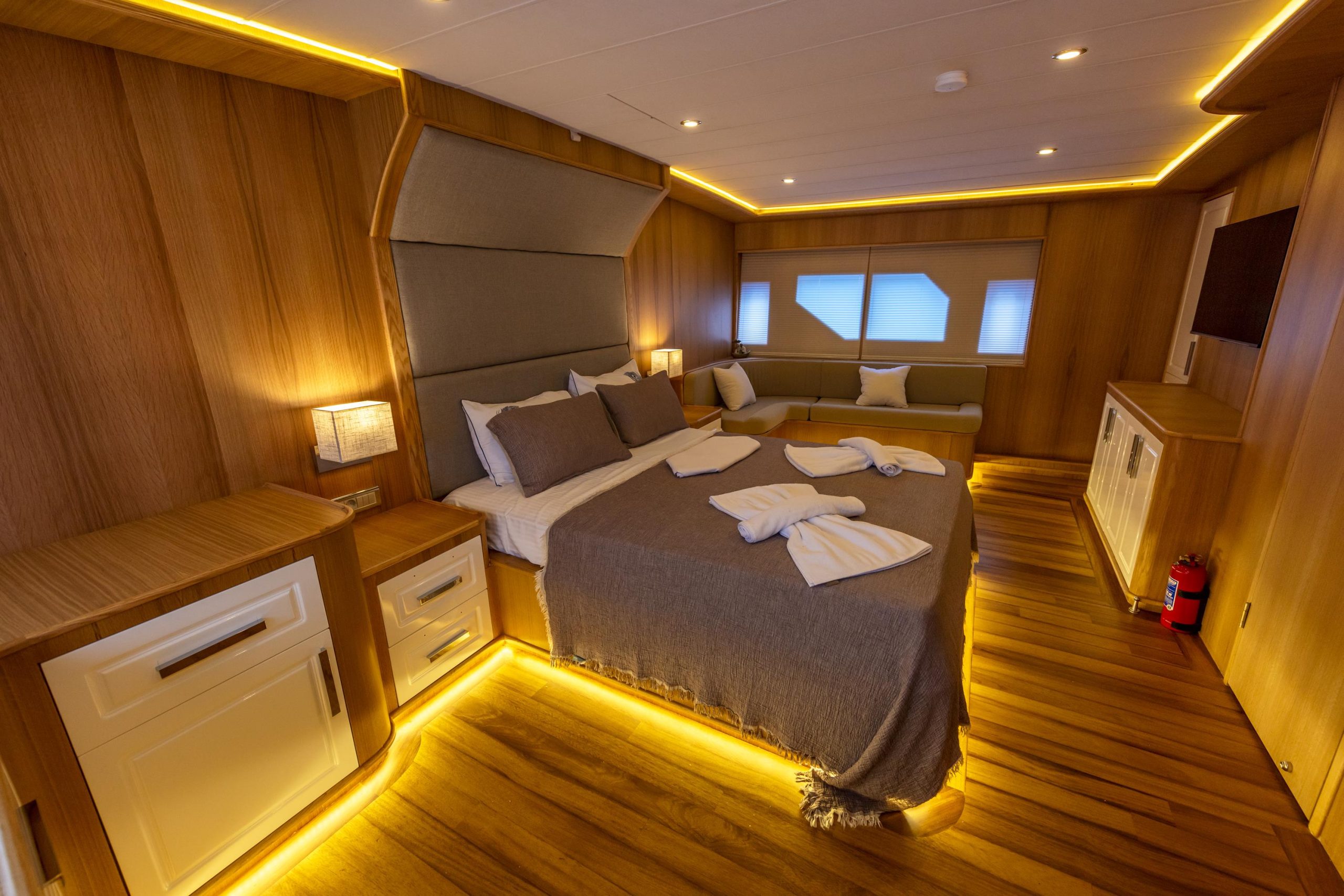 Yacht interior image