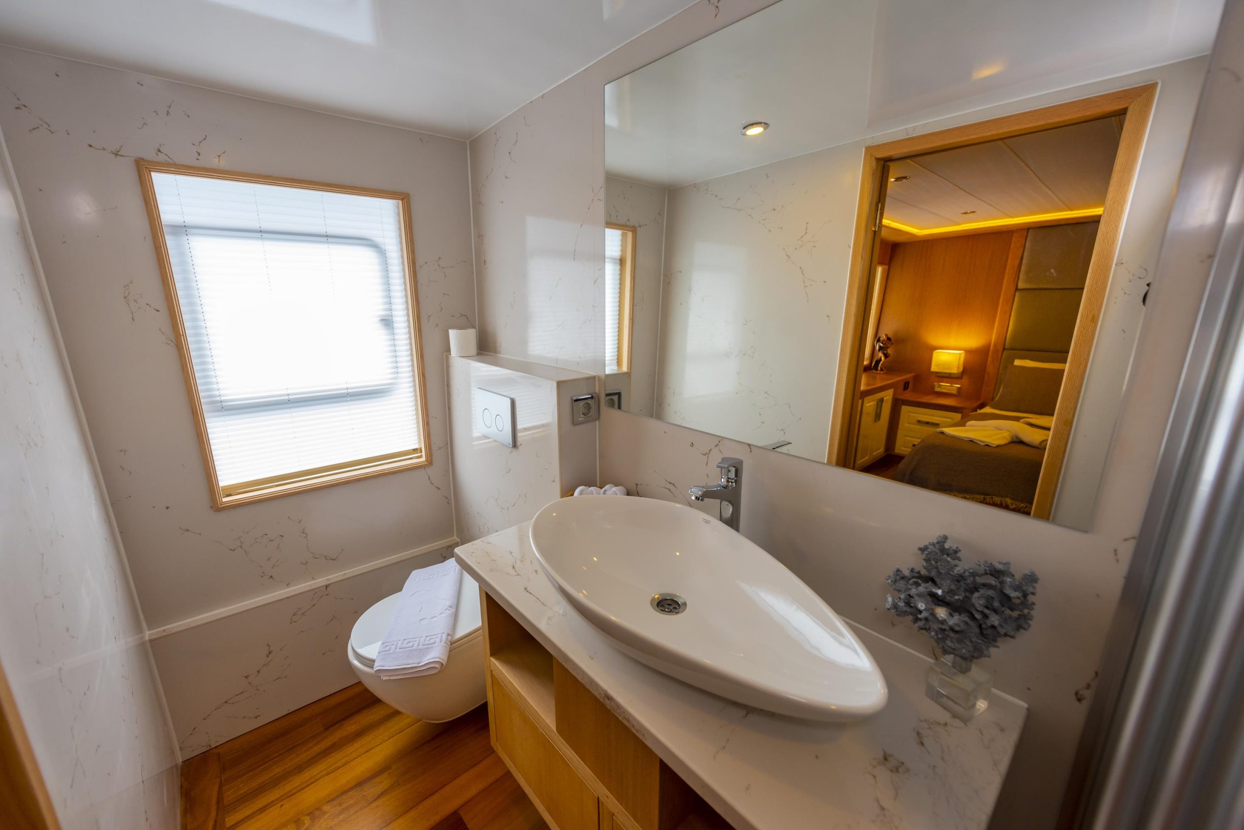 Yacht interior image