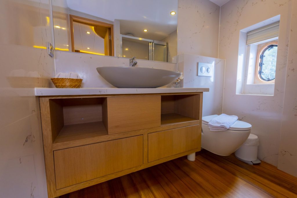 Yacht interior image