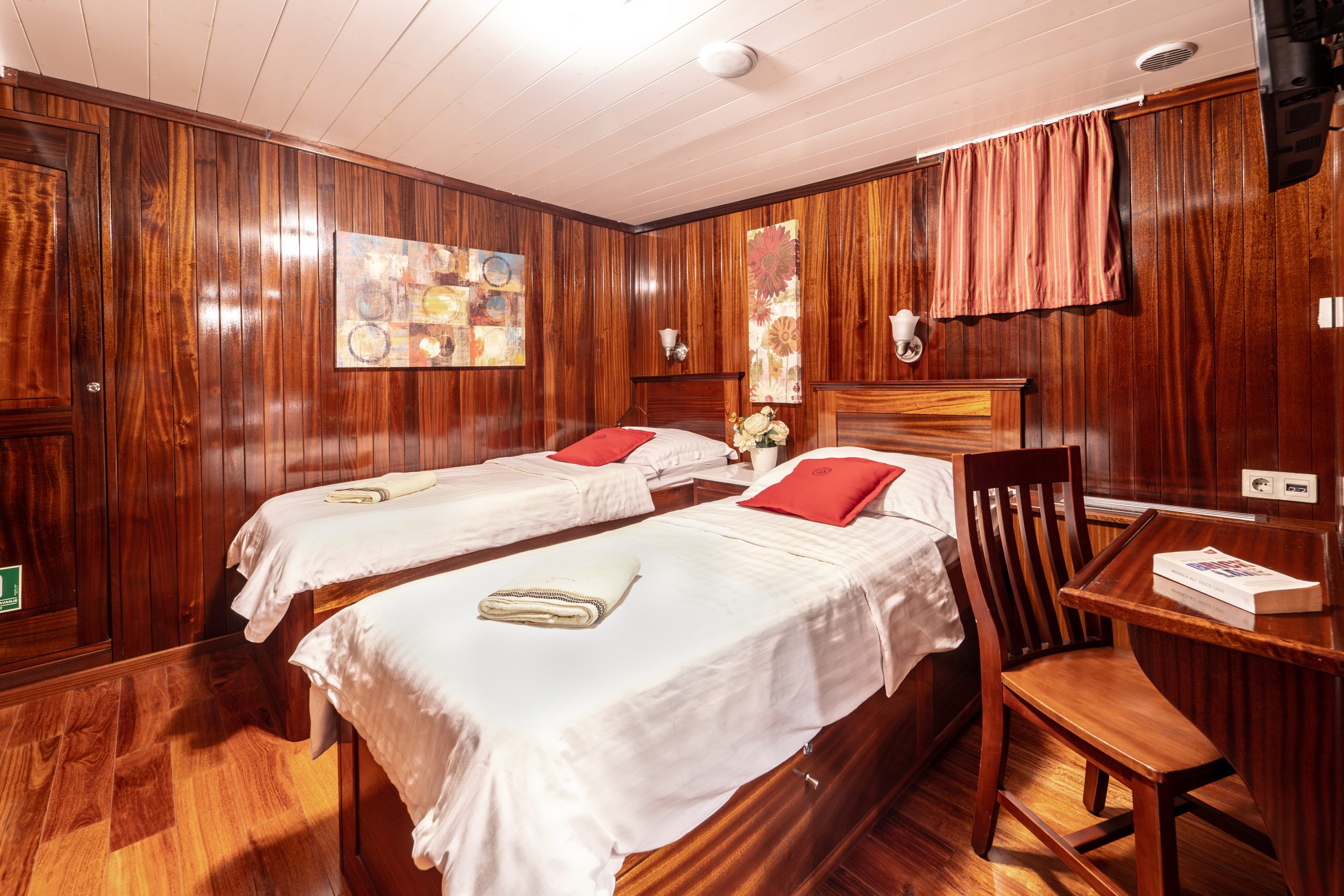 Yacht interior image